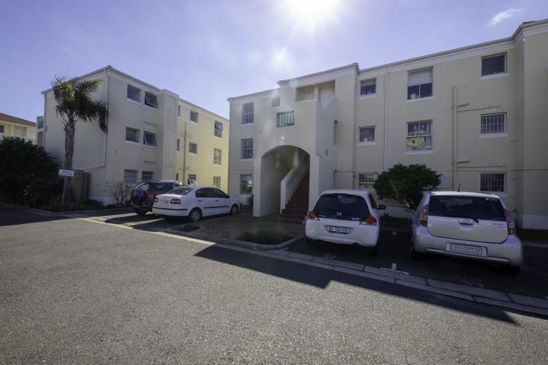 2 Bedroom Property for Sale in Rosebank Western Cape